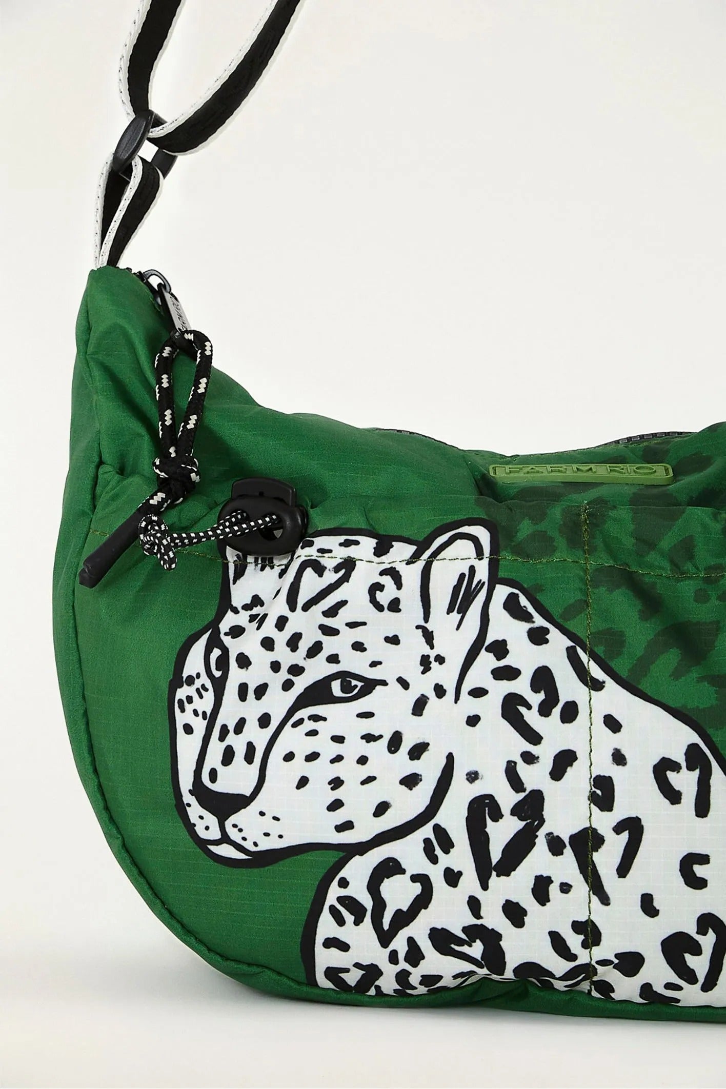 Bolsa banana onça urbana verde pequena