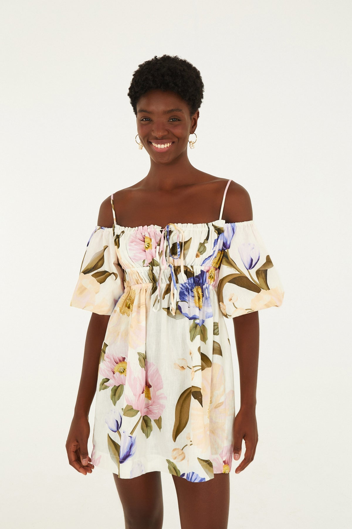 Vestido Curto Estampado Floral Lola