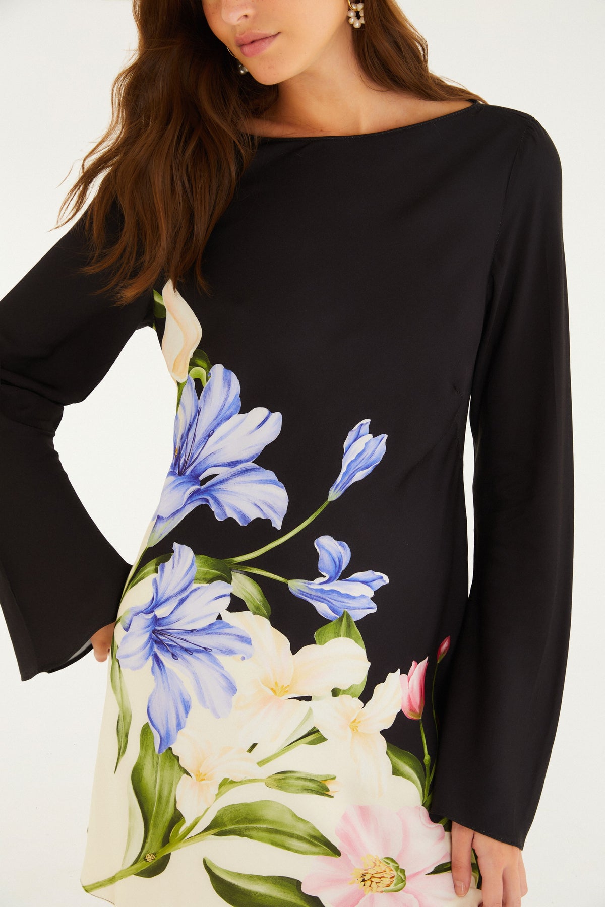 Vestido Curto Estampado Céu De Flor